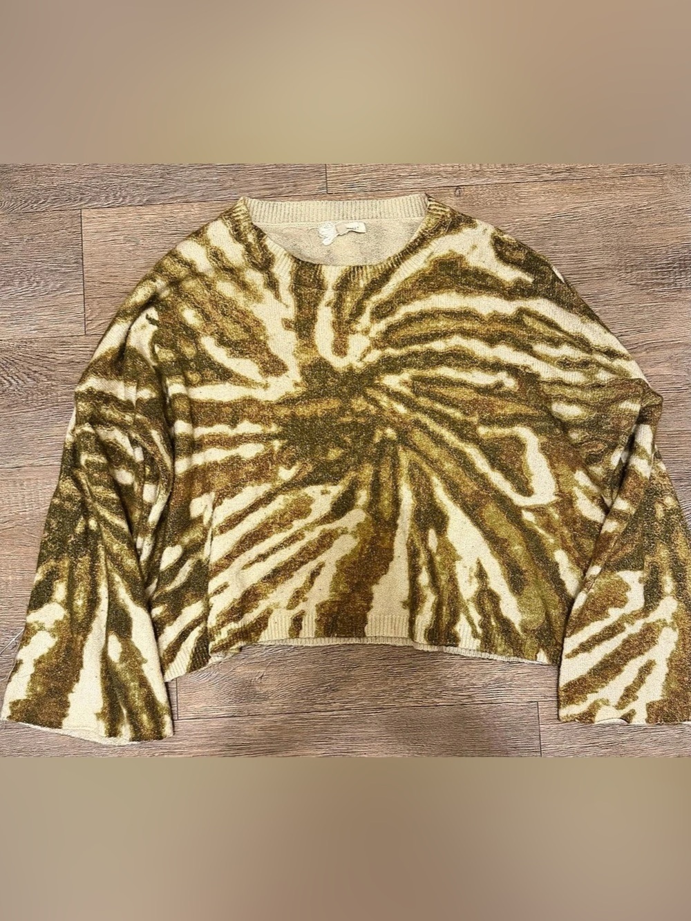 Verge Girl Swirl Knit Sweater Tie-Dye Green & Cream